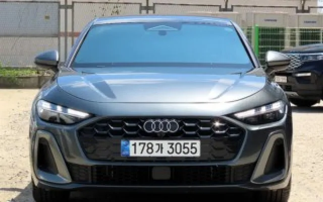 인천신용불량자중고차리스 A5 (B10) 40 TFSI 콰트로 S-라인 매물 사진 14 - 2025/12 7,454km